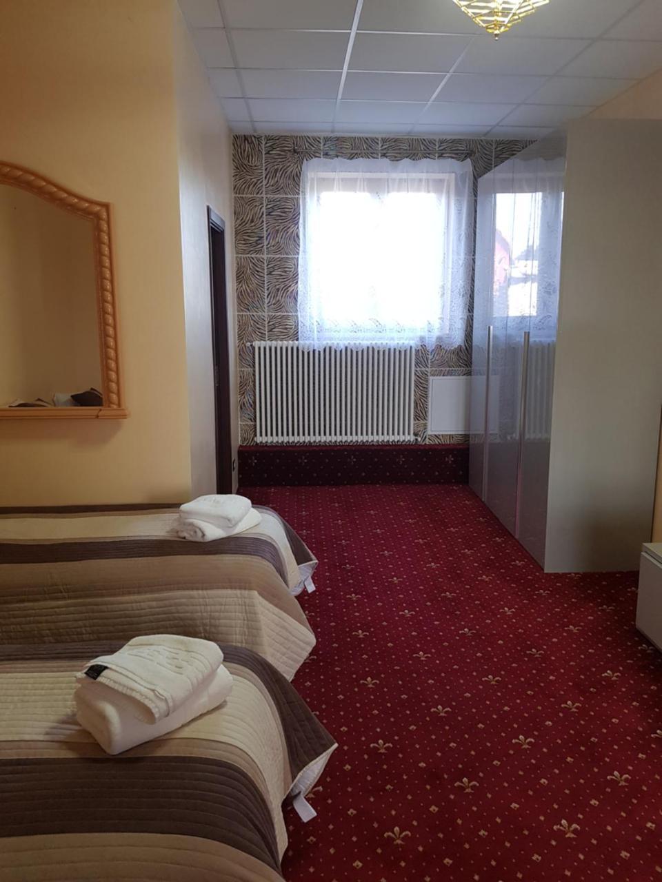 Liberty Junior Apartman Făgăraş Kültér fotó